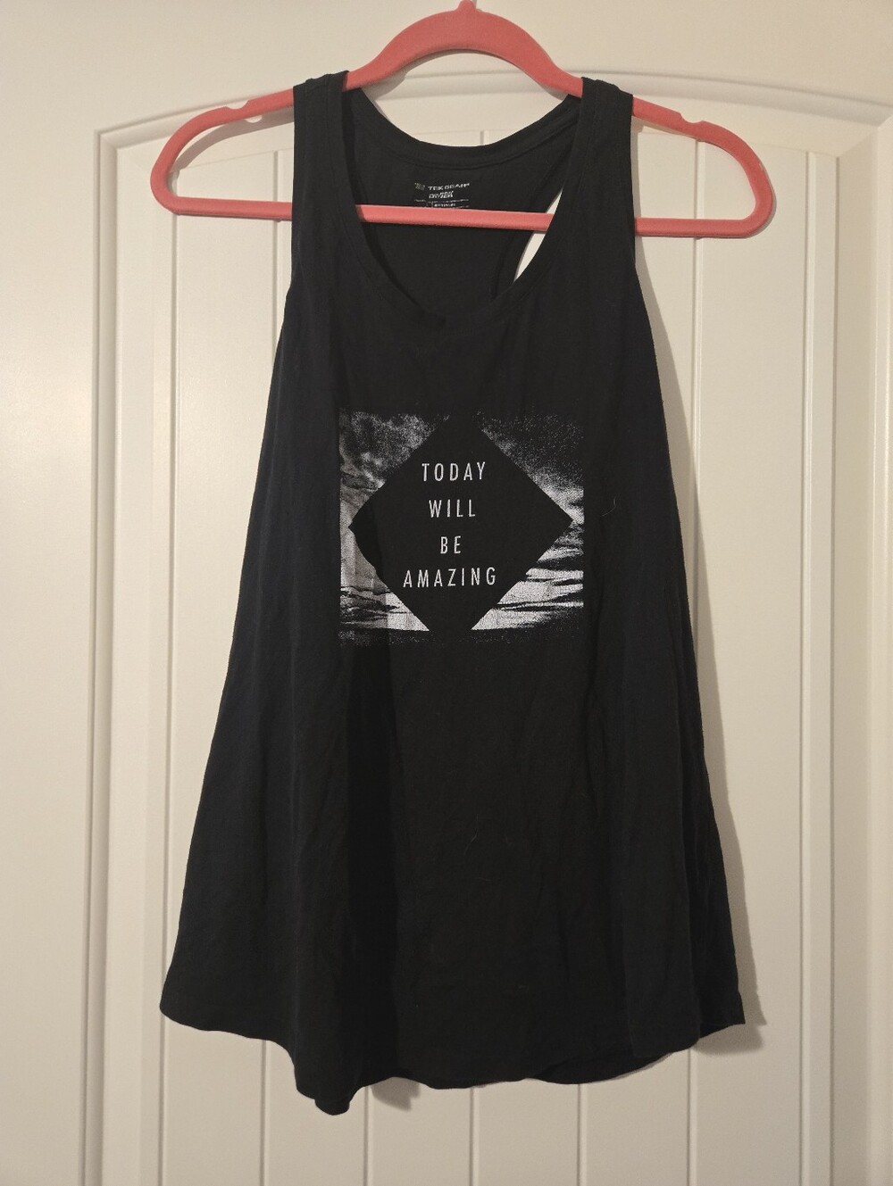 tek gear Black Graphic Scoop Tank Top
